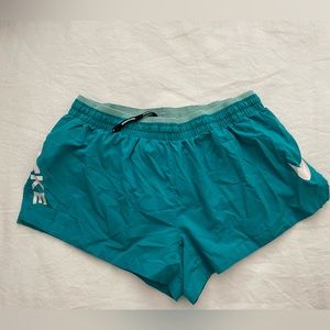 Nike Split Shorts 2.5 inch